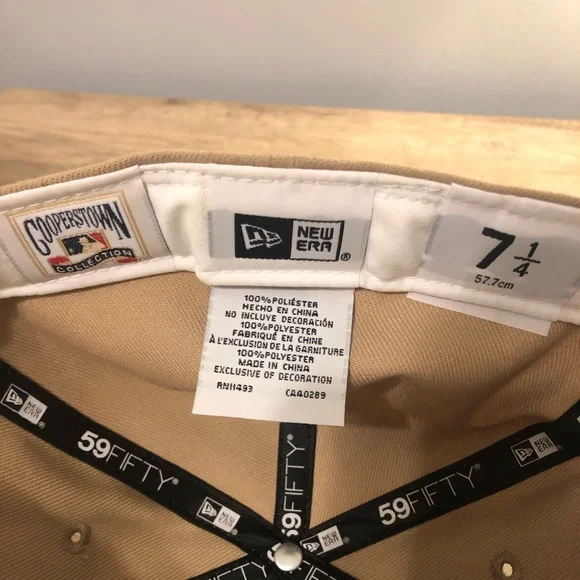 NEW ERA EXCLUSIVE 59FIFTY FLORIDA MARLINS W/ 1997 WORLD SERIES PATCH 7 1/4, TAN - Picture 6 of 6